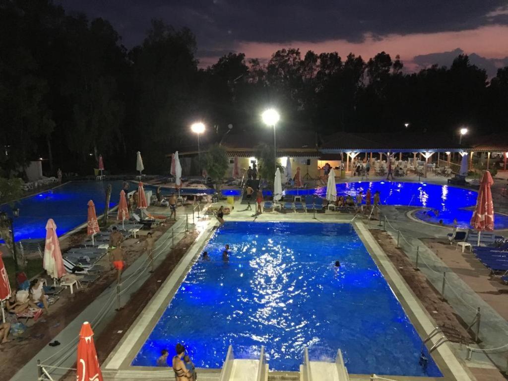 Camping Golden Sunset Alissos エクステリア 写真